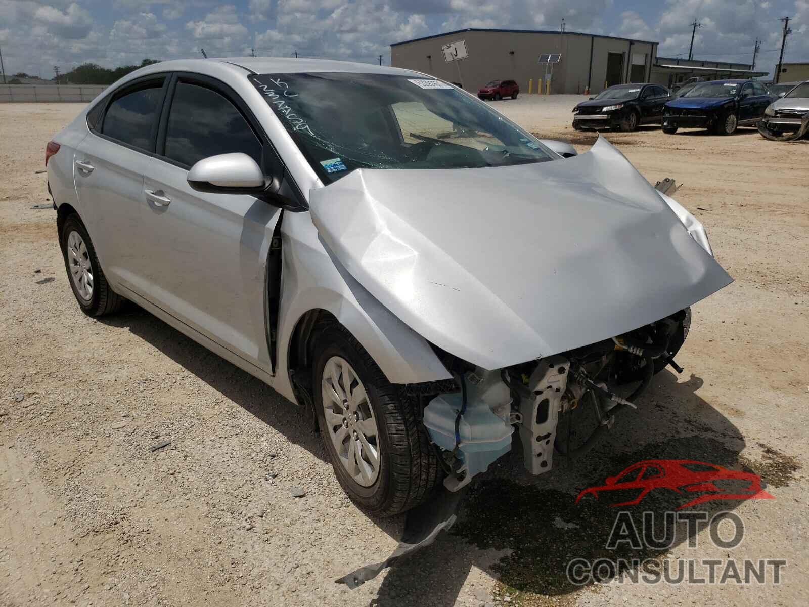 HYUNDAI ACCENT 2018 - 3KPC24A31JE015784