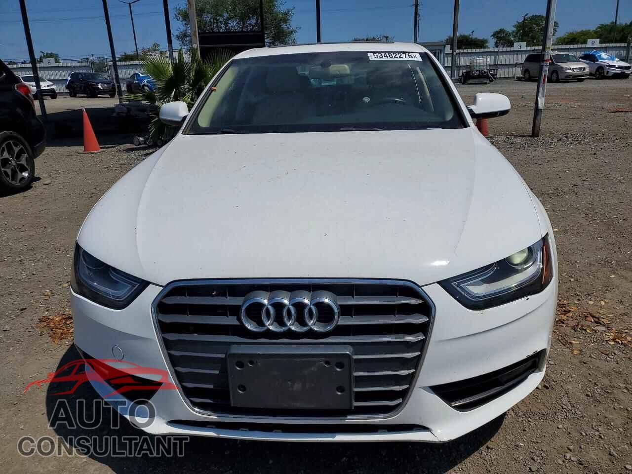 AUDI A4 2013 - WAUEFAFL2DN018940