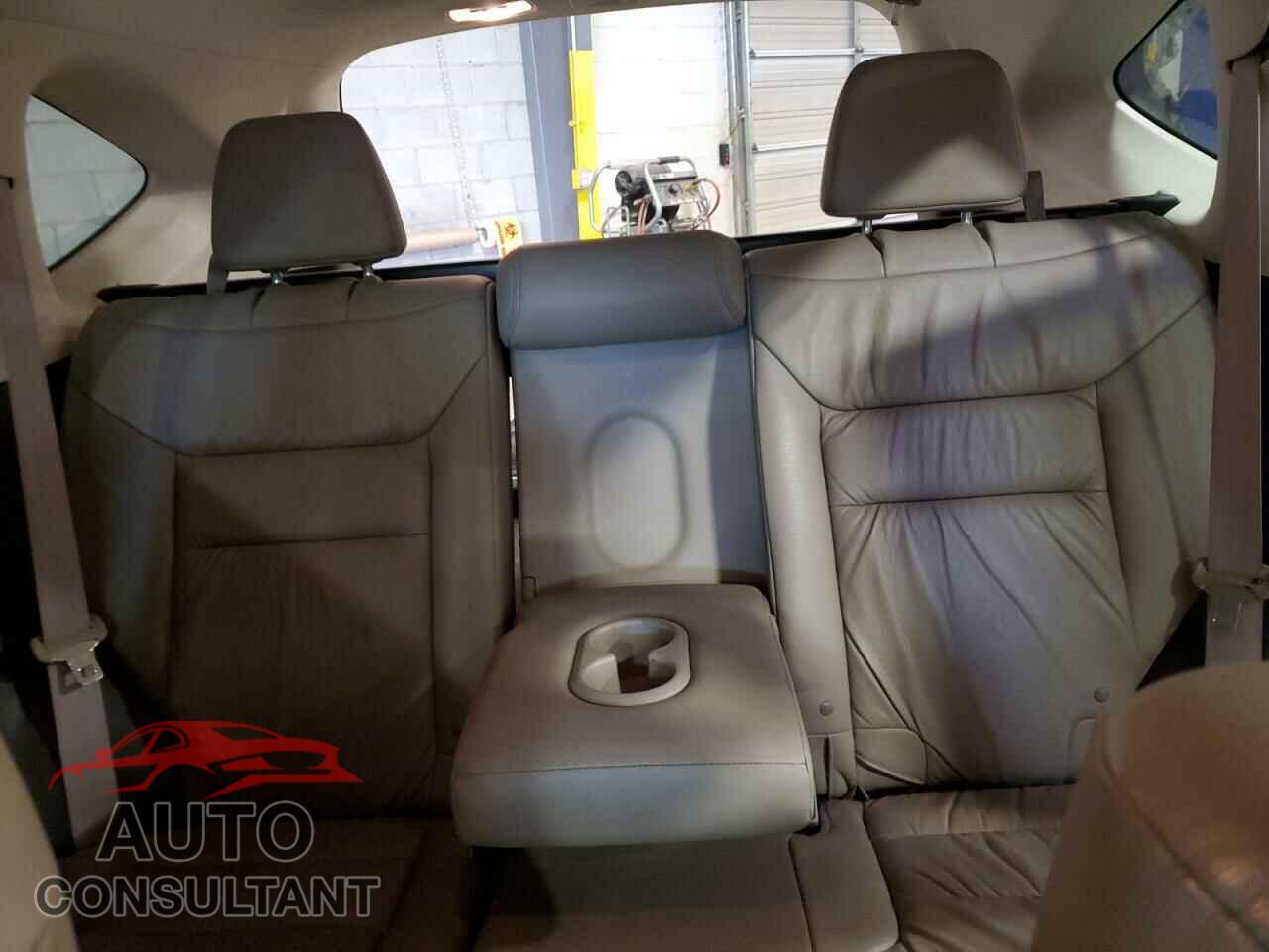 HONDA CRV 2012 - 5J6RM4H79CL032155