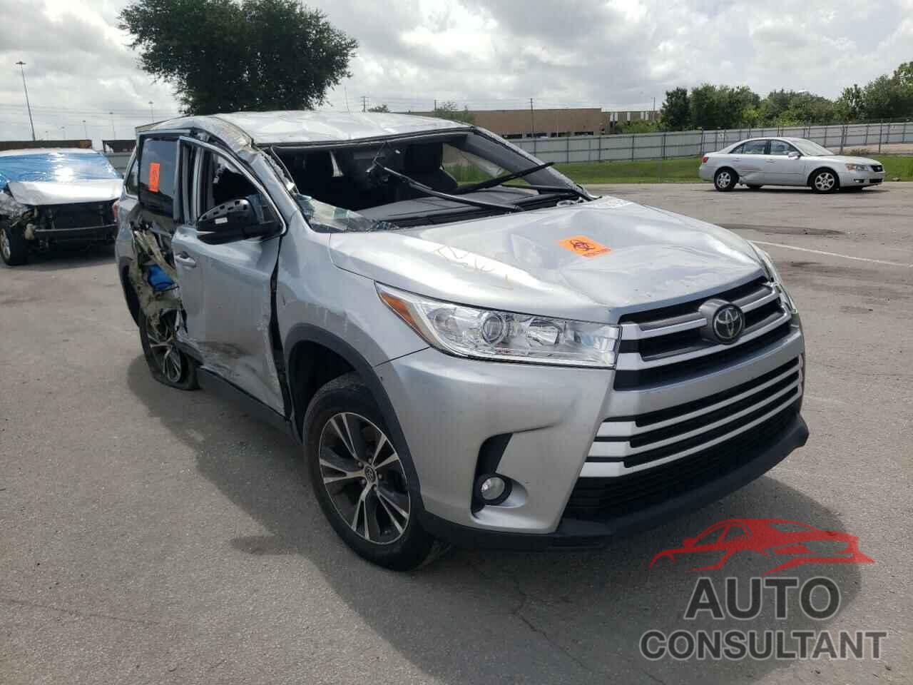 TOYOTA HIGHLANDER 2019 - 5TDZZRFH0KS316142