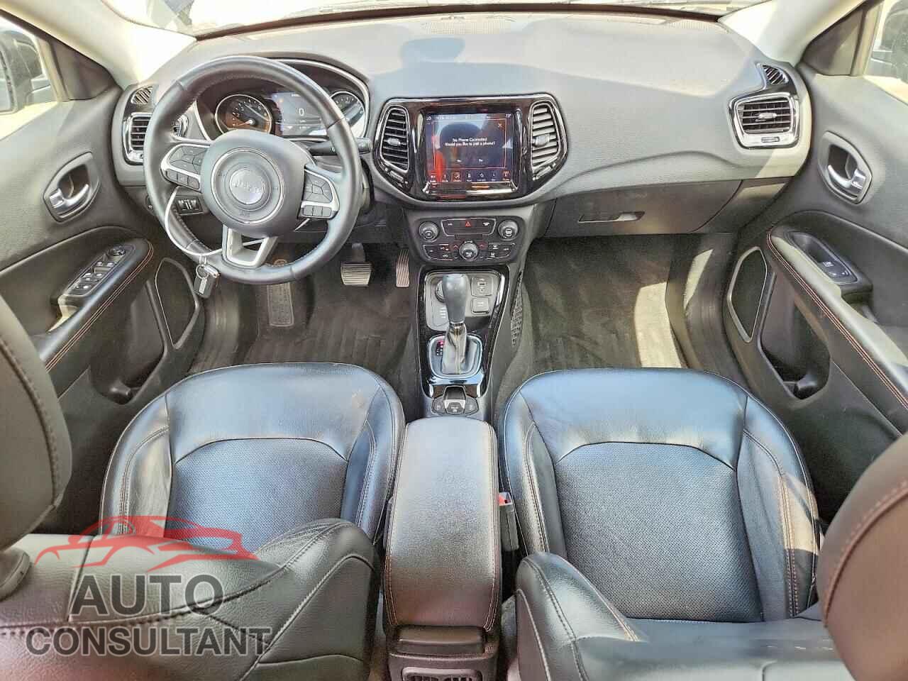JEEP COMPASS 2018 - 3C4NJDCB5JT329112