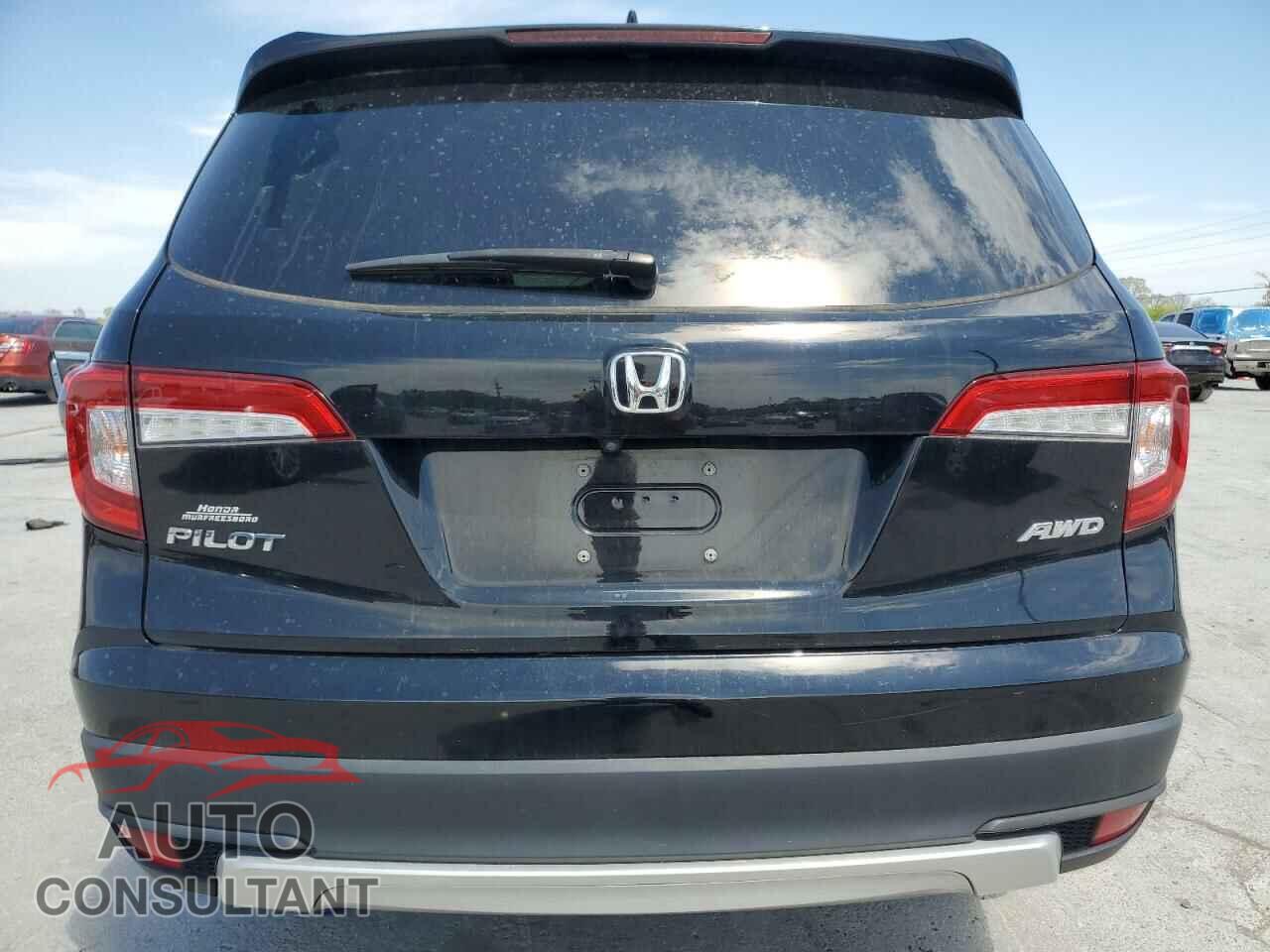 HONDA PILOT 2019 - 5FNYF6H32KB048493