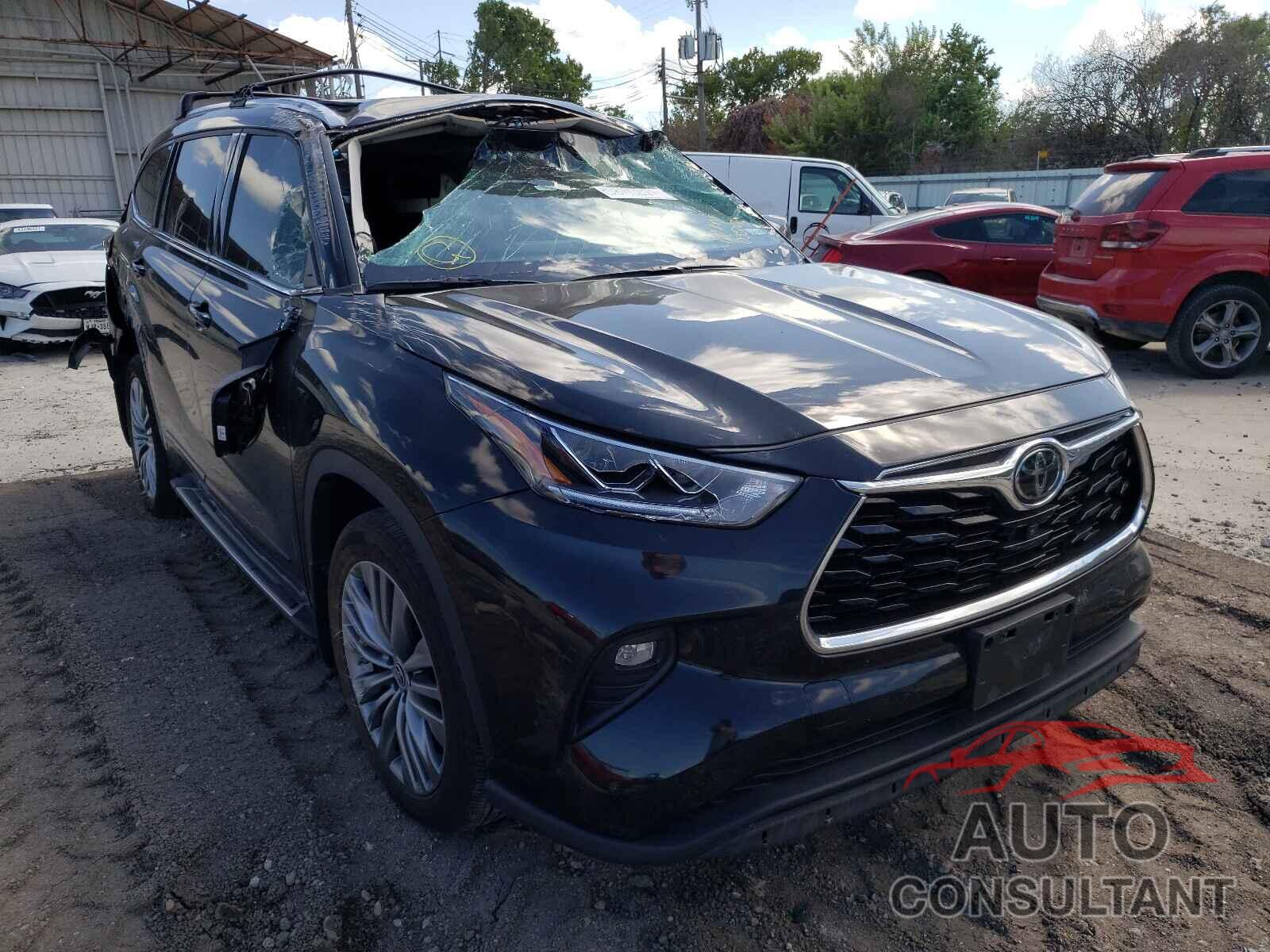TOYOTA HIGHLANDER 2020 - 5TDFZRBH4LS035018