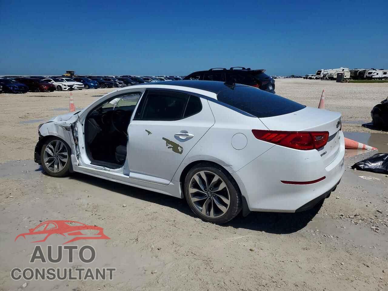 KIA OPTIMA 2014 - 5XXGR4A64EG270854
