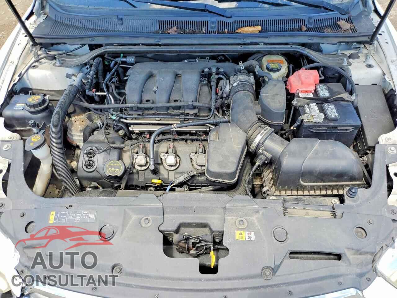 FORD TAURUS 2015 - 1FAHP2E87FG113653