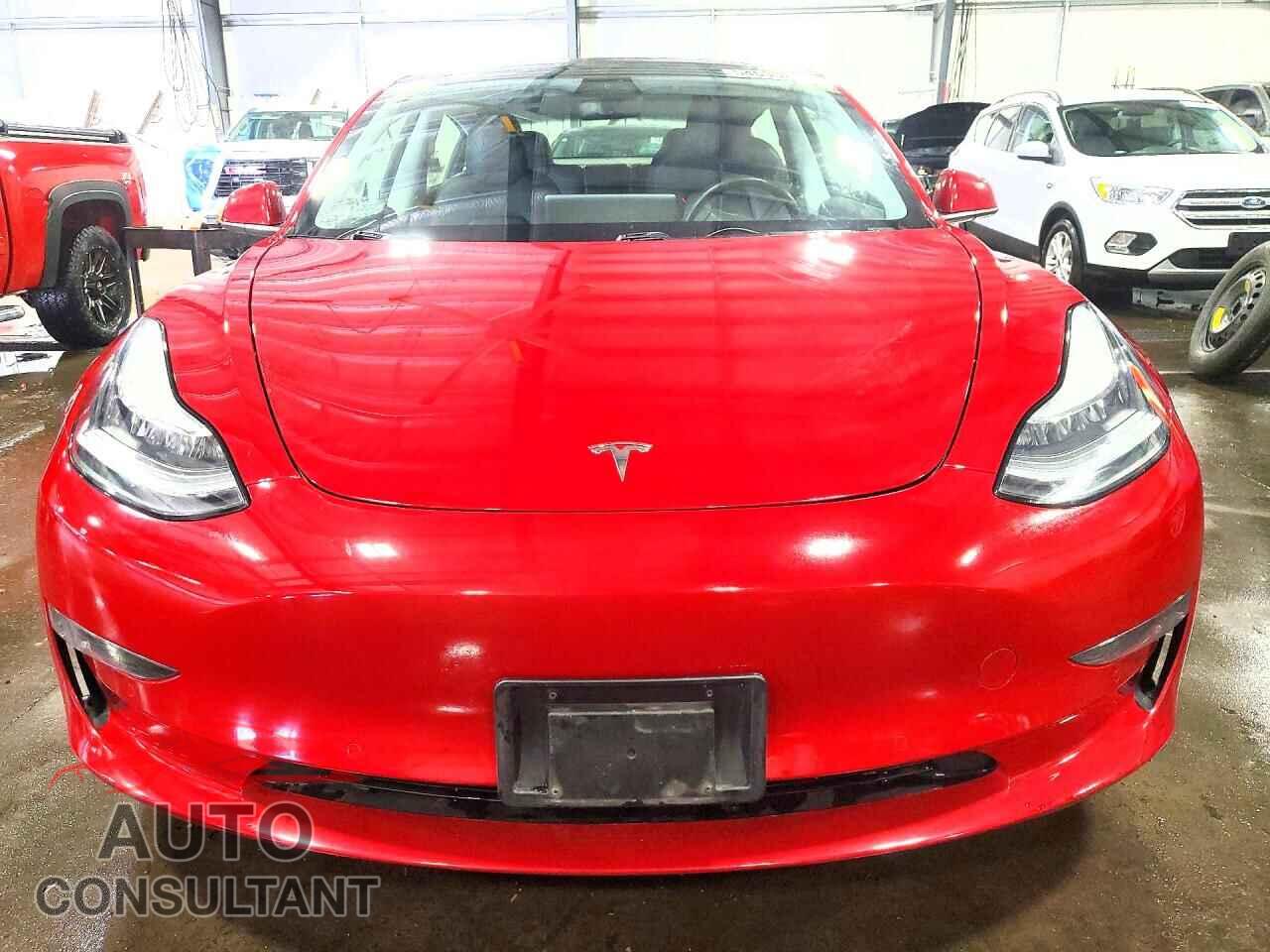 TESLA MODEL 3 2019 - 5YJ3E1EB0KF365460