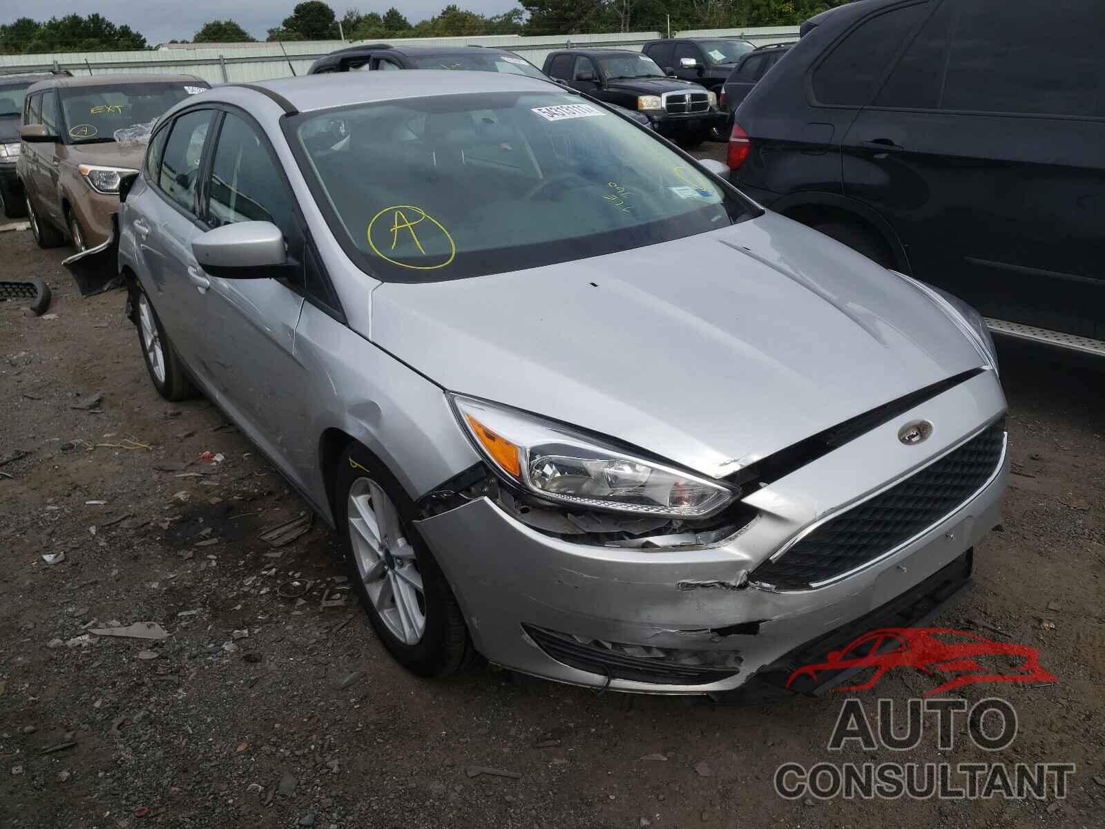 FORD FOCUS 2018 - 1FADP3K2XJL251465