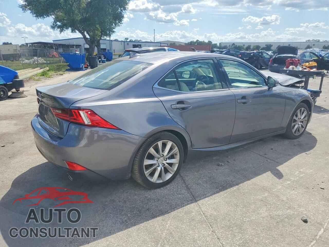 LEXUS IS 2016 - JTHBA1D24G5013532