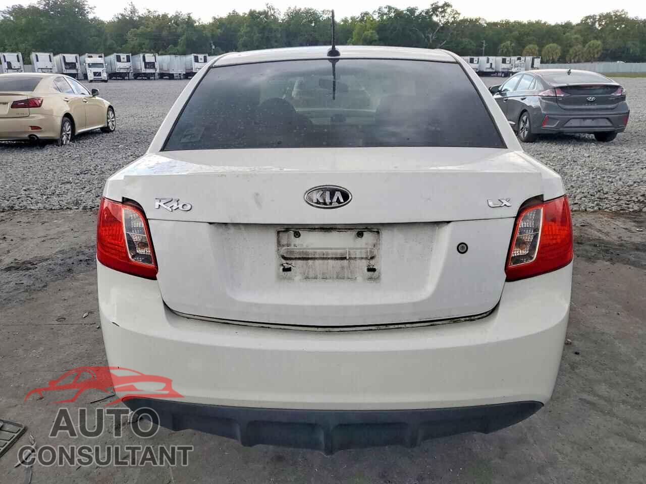 KIA RIO 2011 - KNADH4A34B6714494