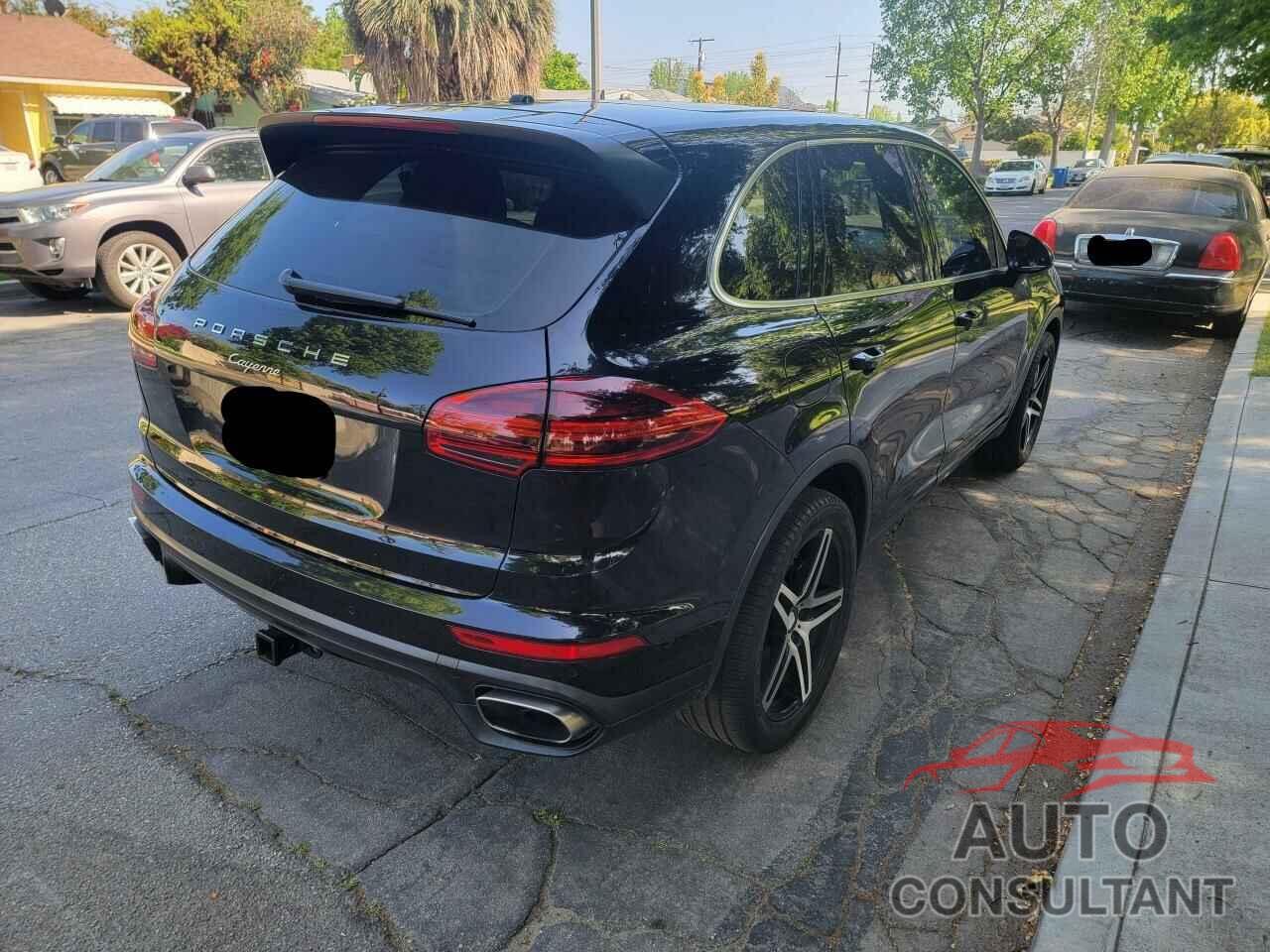 PORSCHE CAYENNE 2016 - WP1AA2A26GLA10262