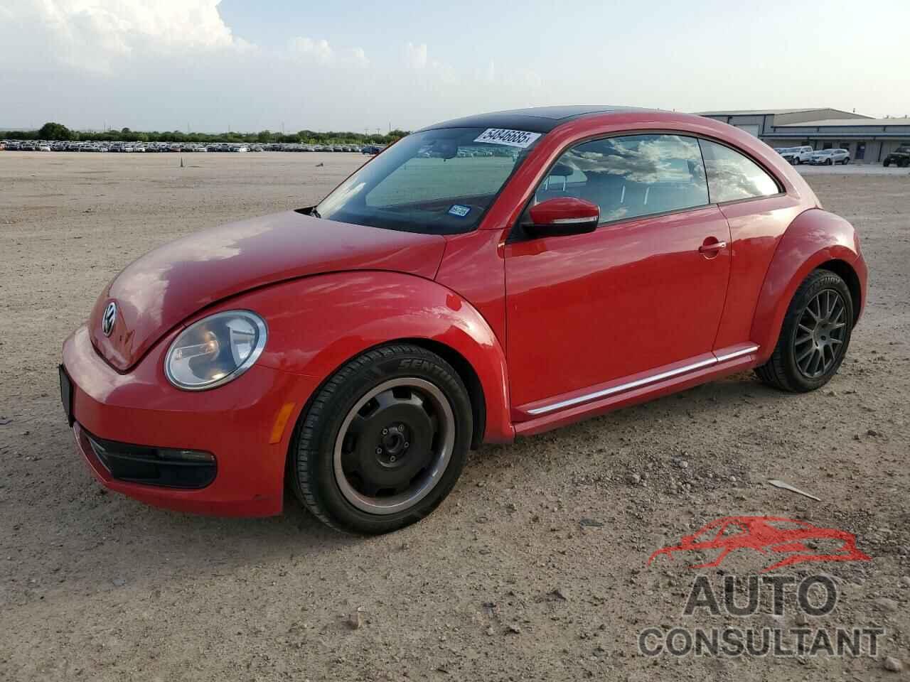 VOLKSWAGEN BEETLE 2013 - 3VWJX7AT4DM611571