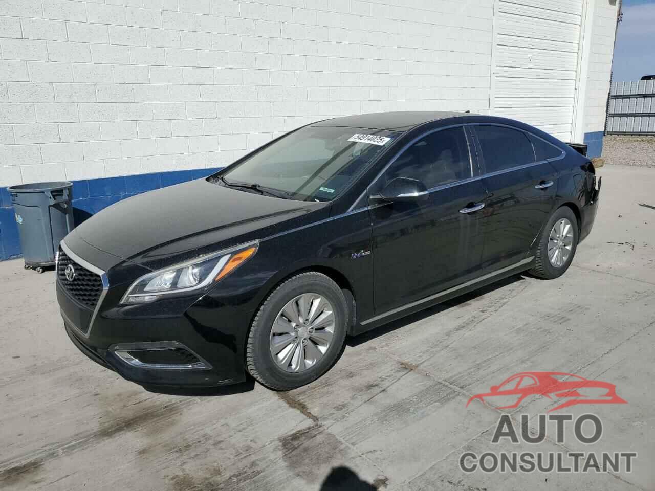 HYUNDAI SONATA 2016 - KMHE24L17GA017101