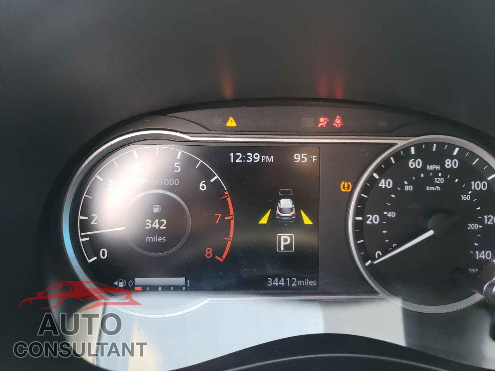 NISSAN KICKS 2019 - 3N1CP5CU5KL497141