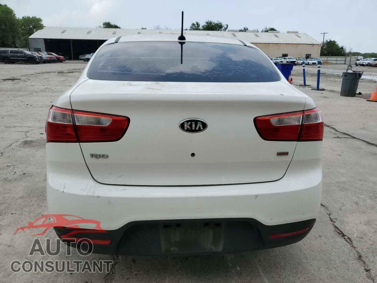KIA RIO 2015 - KNADM4A32F6440987