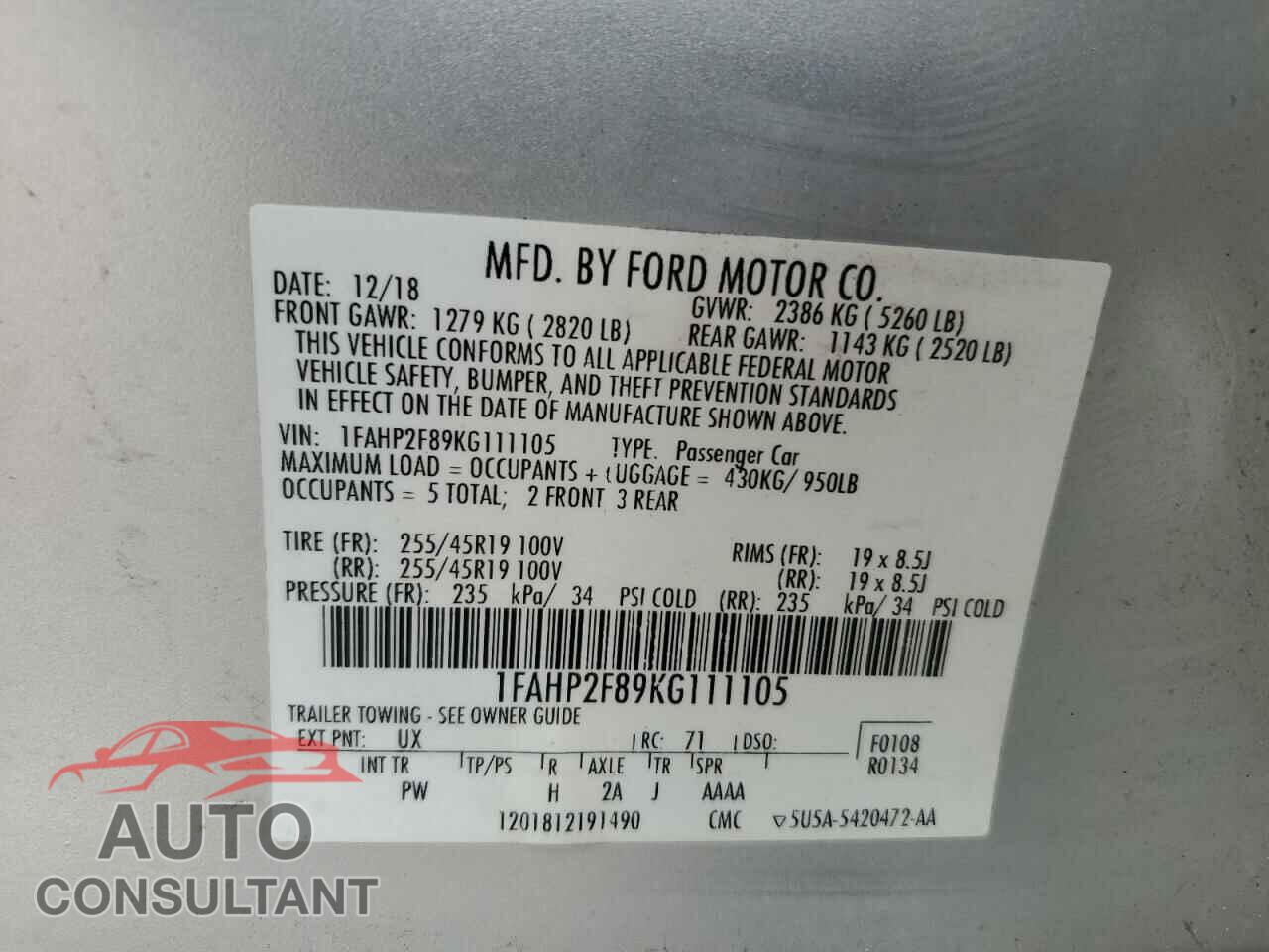 FORD TAURUS 2019 - 1FAHP2F89KG111105