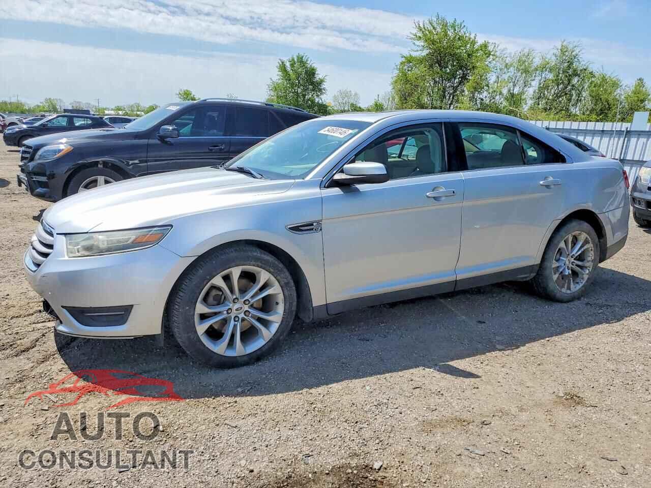 FORD TAURUS 2013 - 1FAHP2E87DG132748