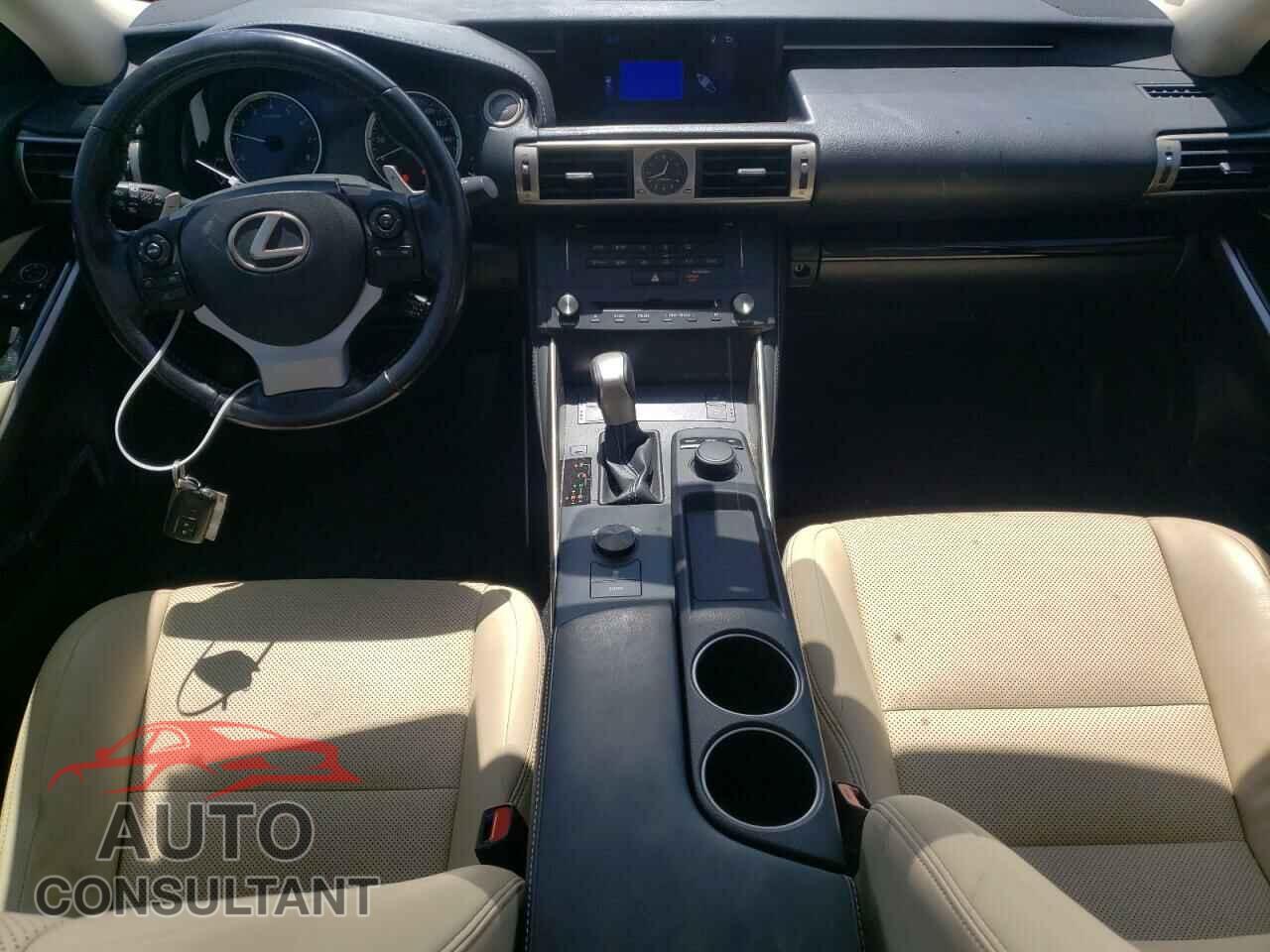 LEXUS IS 2016 - JTHCM1D25G5014331