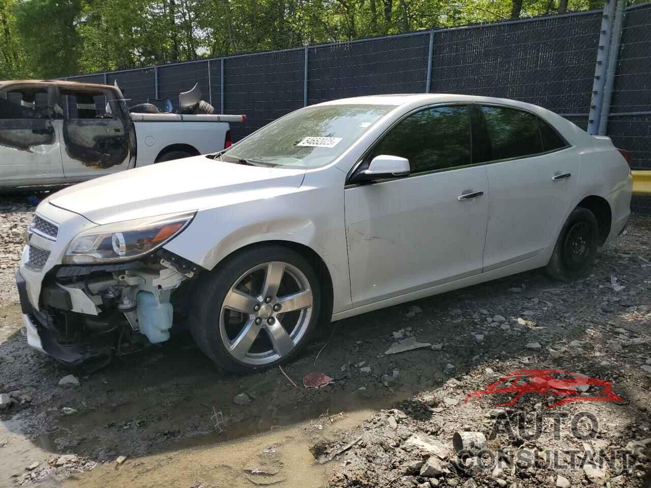 CHEVROLET MALIBU 2013 - 1G11J5SX6DF340547