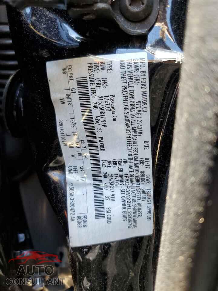 FORD FOCUS 2017 - 1FADP3M22HL220976