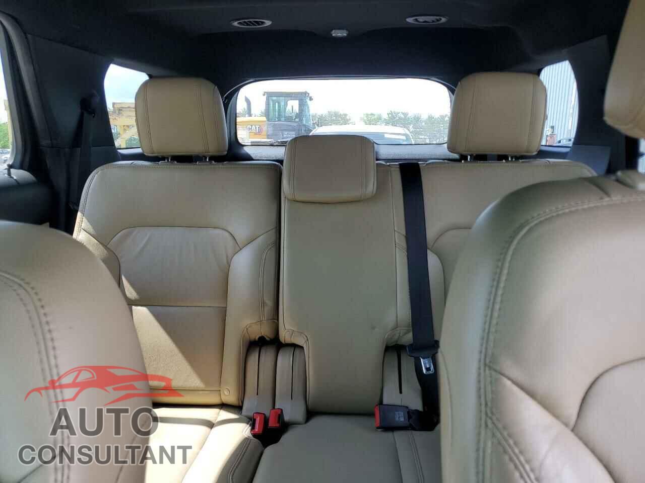 FORD EXPLORER 2017 - 1FM5K8D86HGD75307