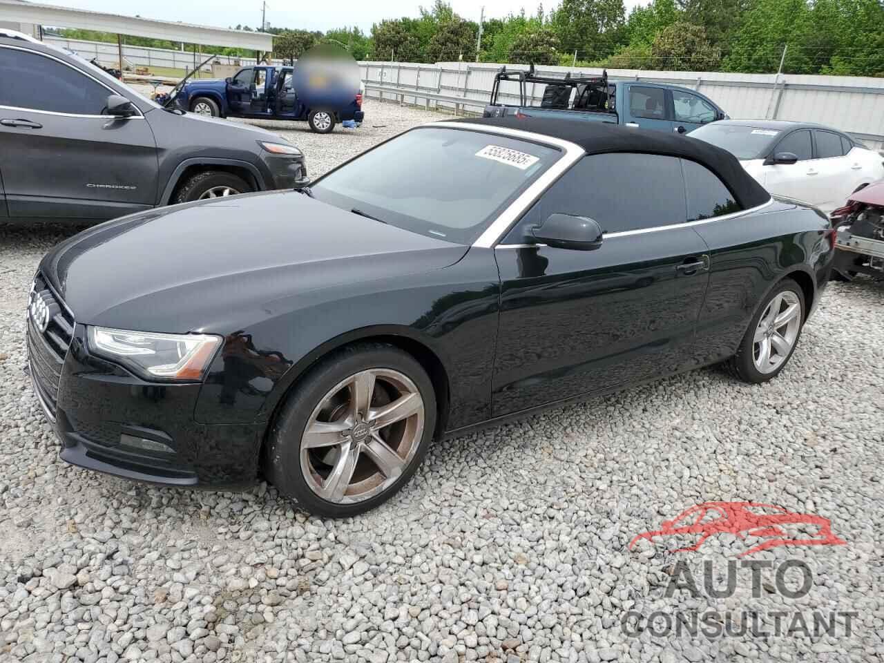 AUDI A5 2013 - WAUJFAFH4DN017895