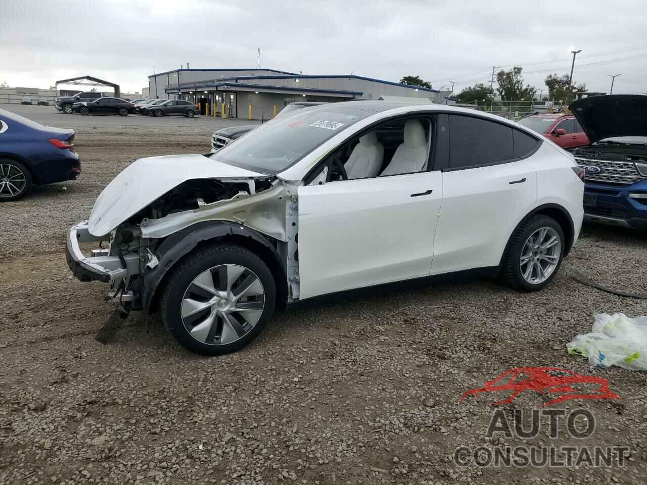 TESLA MODEL Y 2023 - 7SAYGDEE8PA129562