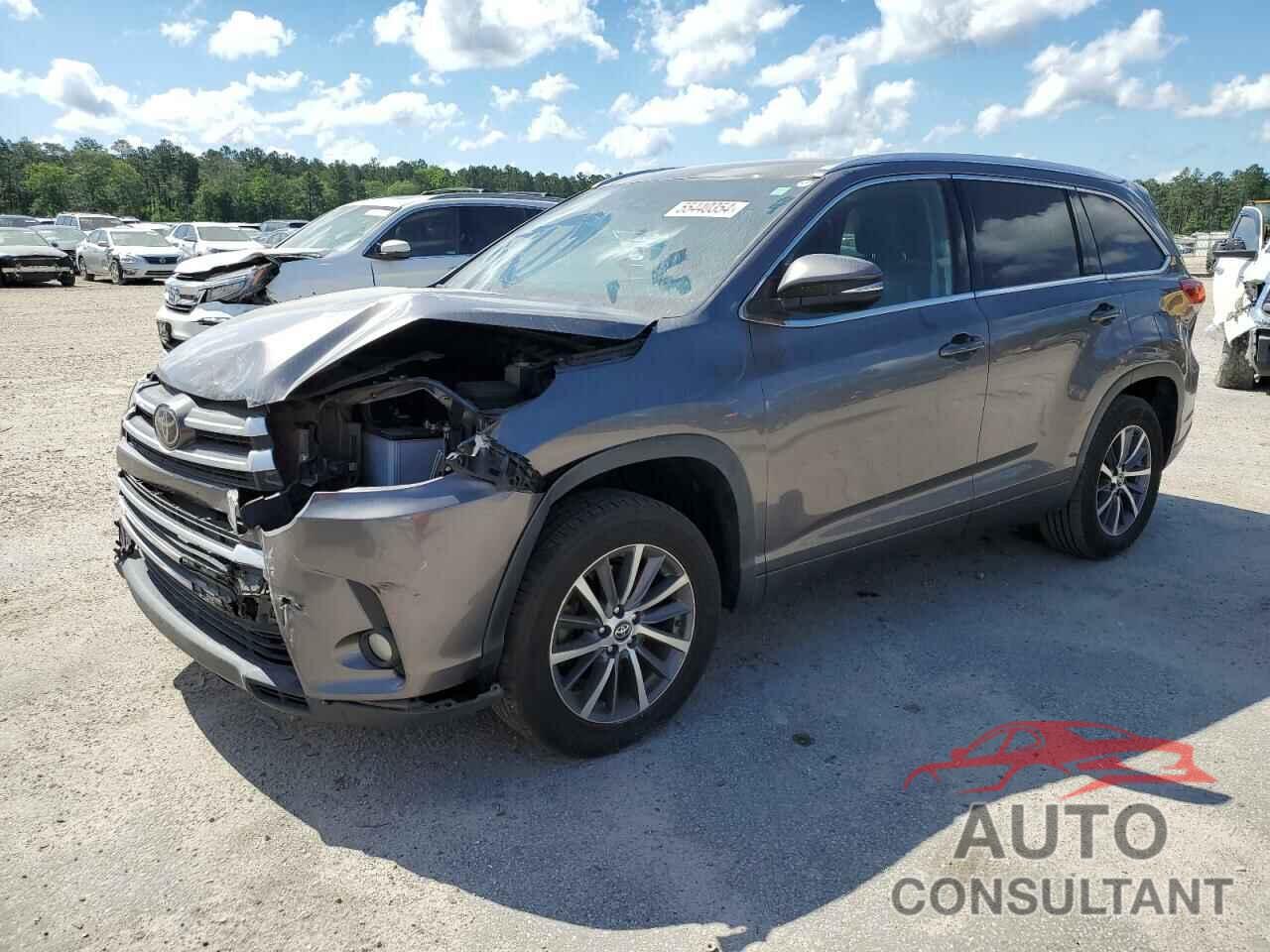 TOYOTA HIGHLANDER 2018 - 5TDKZRFHXJS282436