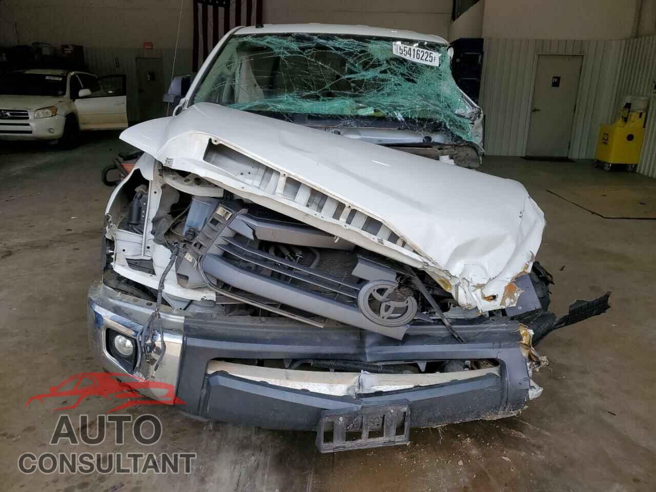 TOYOTA TUNDRA 2014 - 5TFUW5F18EX347314