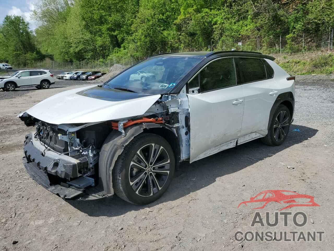 TOYOTA BZ4X XLE 2023 - JTMABACA3PA031448