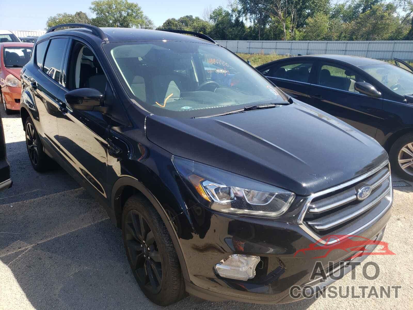 FORD ESCAPE 2019 - 1FMCU9GD0KUA13580