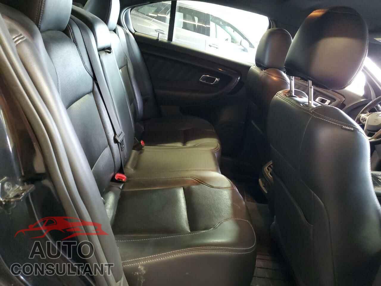 FORD TAURUS 2017 - 1FAHP2F81HG104822