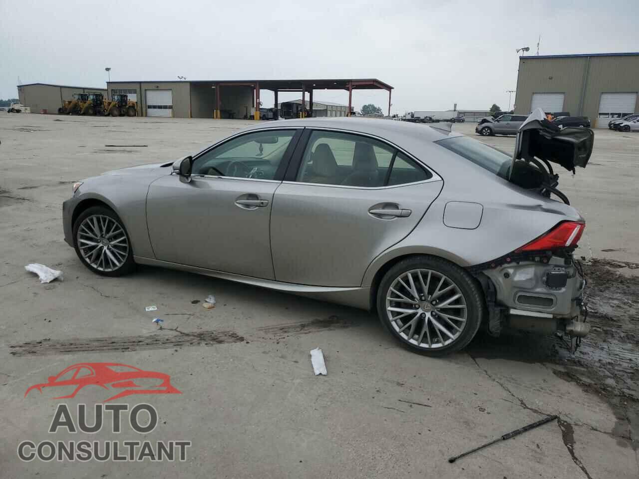 LEXUS IS 2016 - JTHBA1D20G5038055