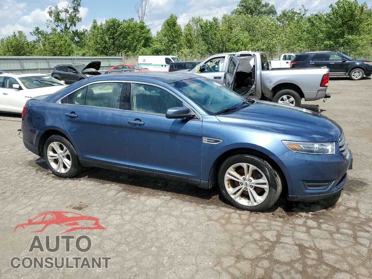 FORD TAURUS 2018 - 1FAHP2H84JG102730