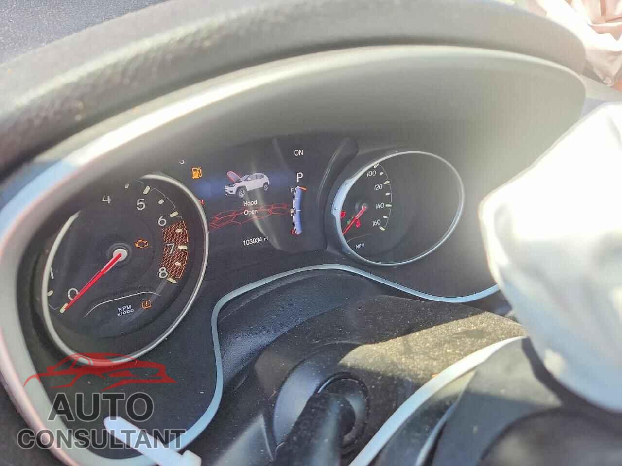 JEEP COMPASS 2019 - 3C4NJDBB6KT640020