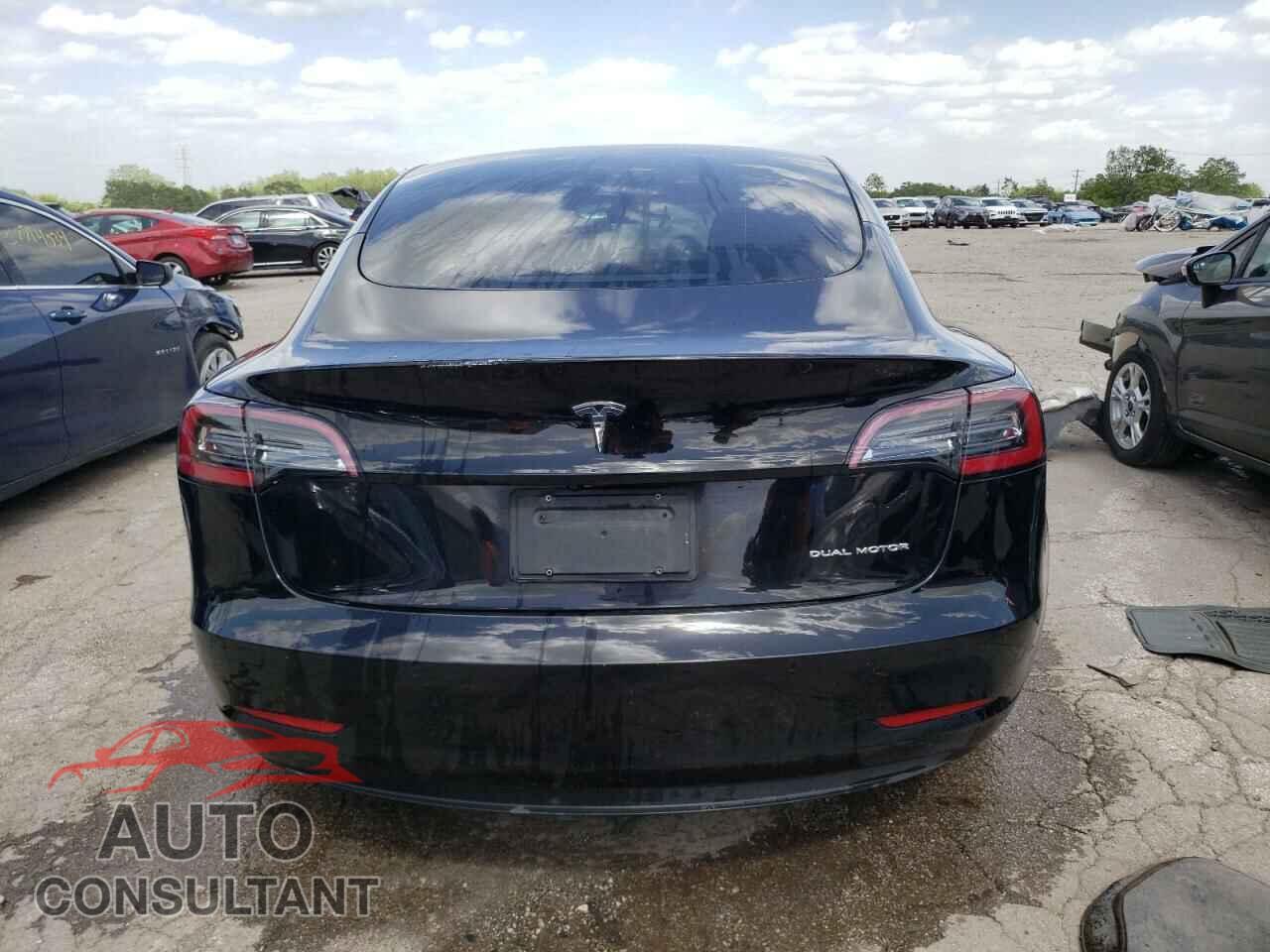 TESLA MODEL 3 2021 - 5YJ3E1EBXMF928355