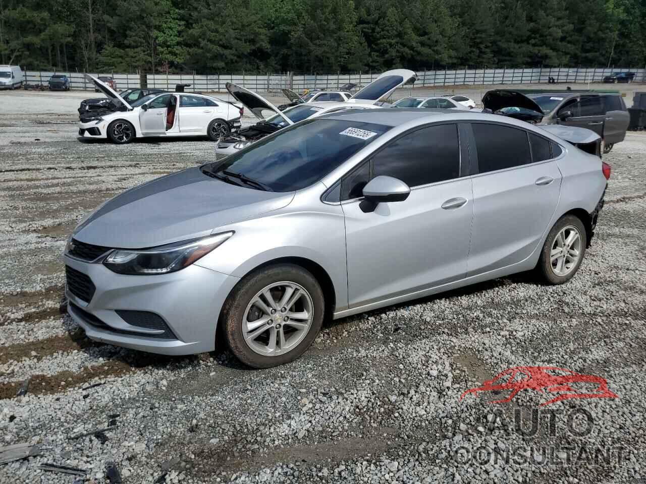 CHEVROLET CRUZE 2017 - 1G1BE5SM2H7100510