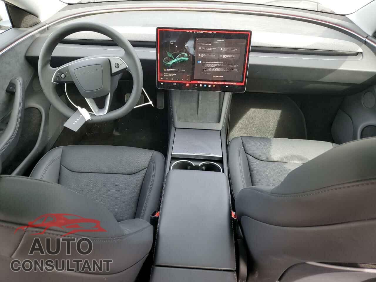 TESLA MODEL 3 2024 - 5YJ3E1EB9RF816038