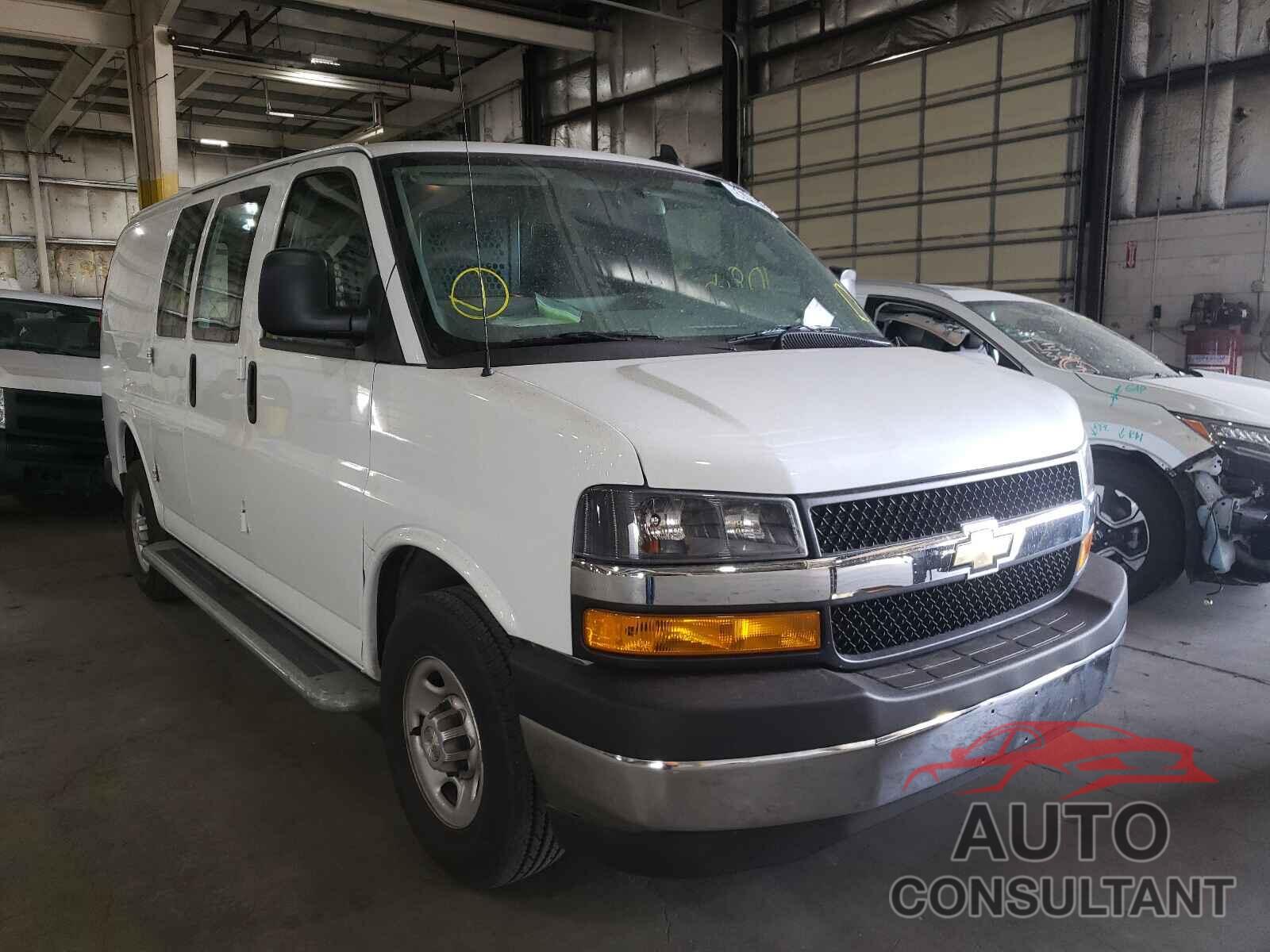 CHEVROLET EXPRESS 2020 - 1GCWGAFG7L1176302