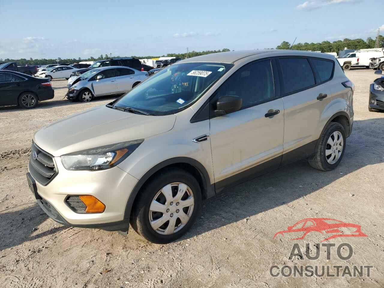 FORD ESCAPE 2018 - 1FMCU0F73JUA30332