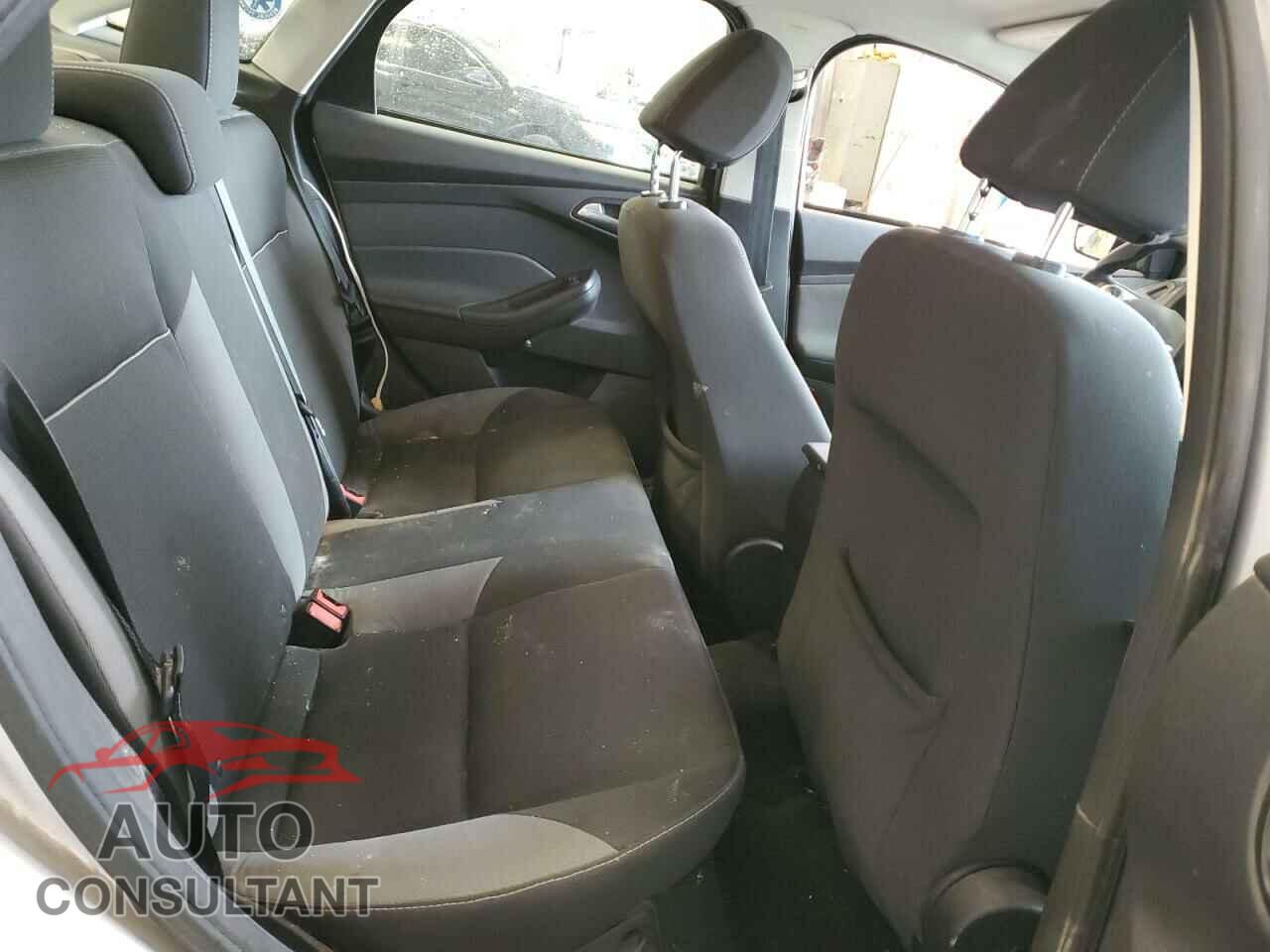 FORD FOCUS 2013 - 1FADP3F25DL210580