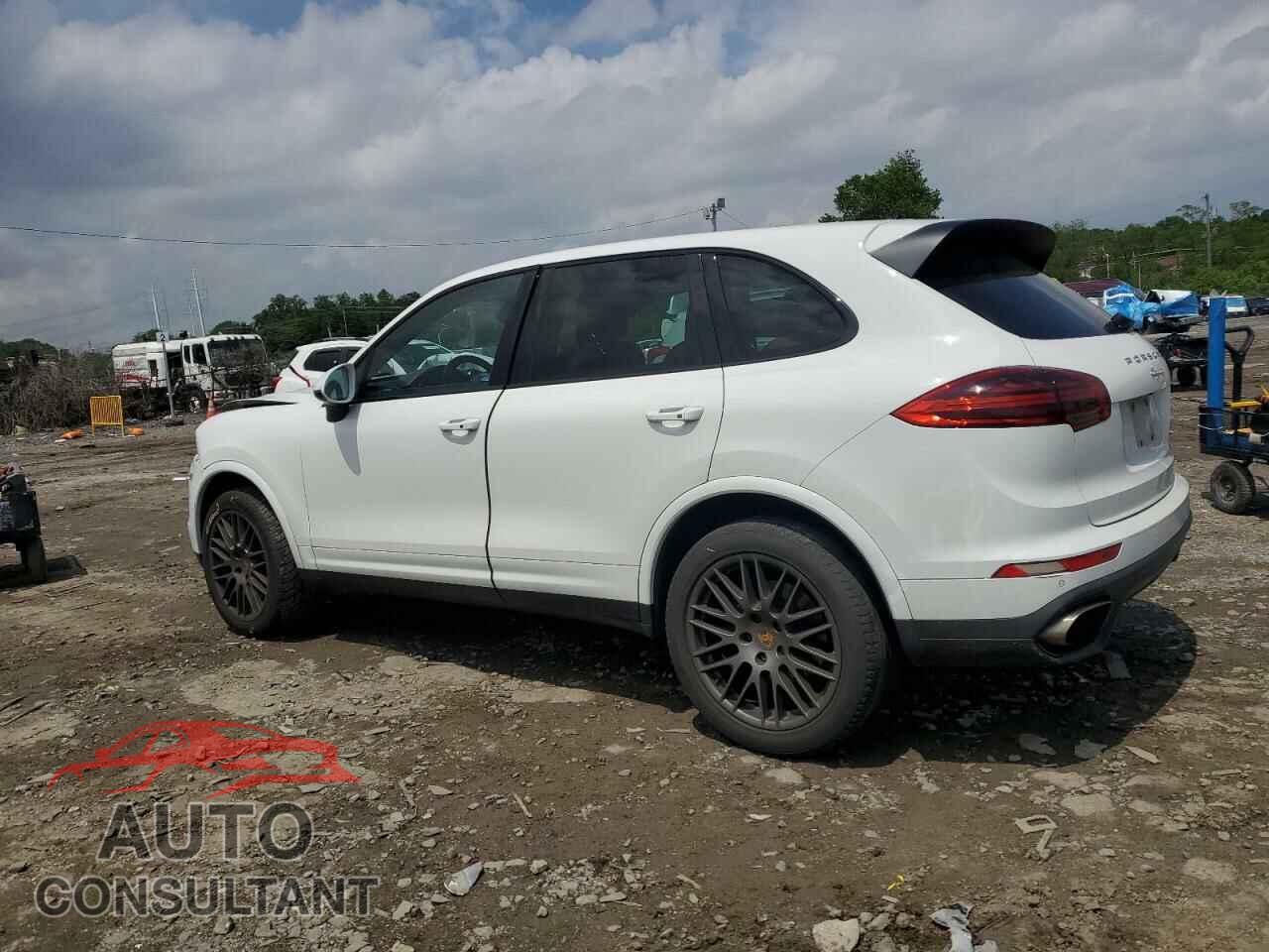 PORSCHE CAYENNE 2017 - WP1AA2A26HKA90119