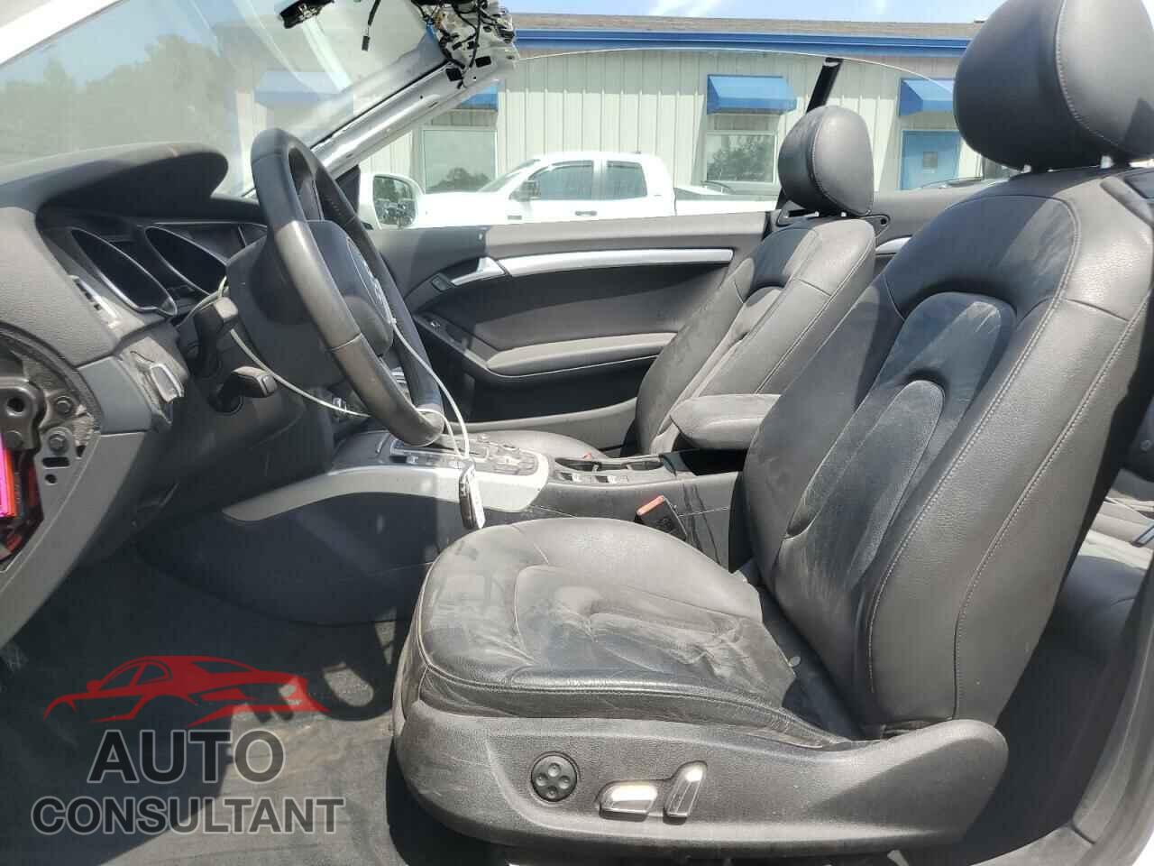 AUDI A5 2013 - WAULFAFH3DN002118