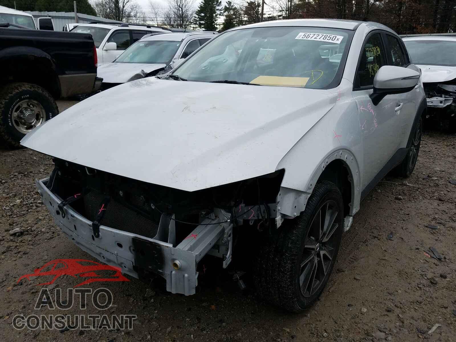 MAZDA CX-3 2017 - JM1DKFC71H0154932