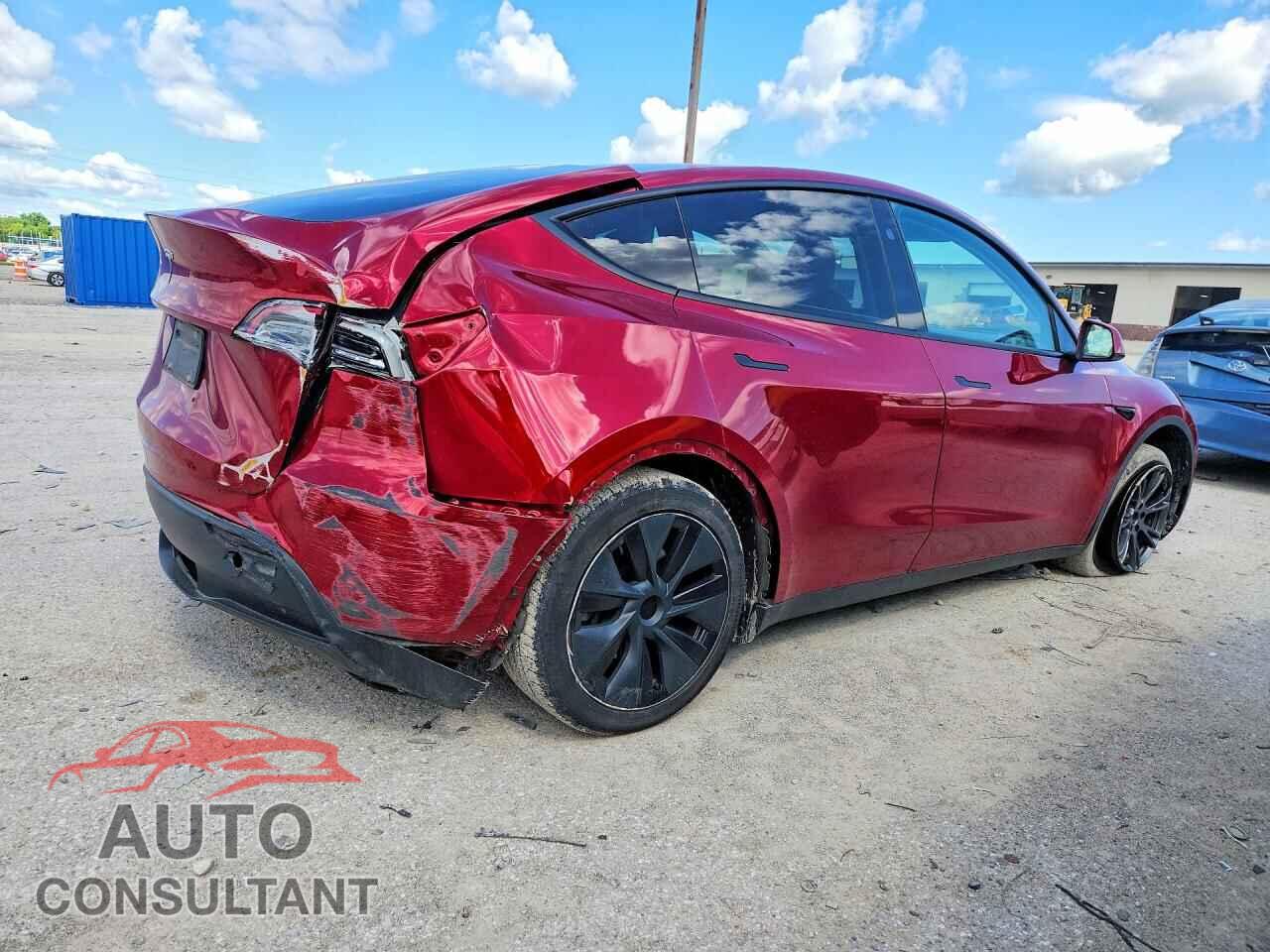 TESLA MODEL Y 2024 - 7SAYGDED9RF102738