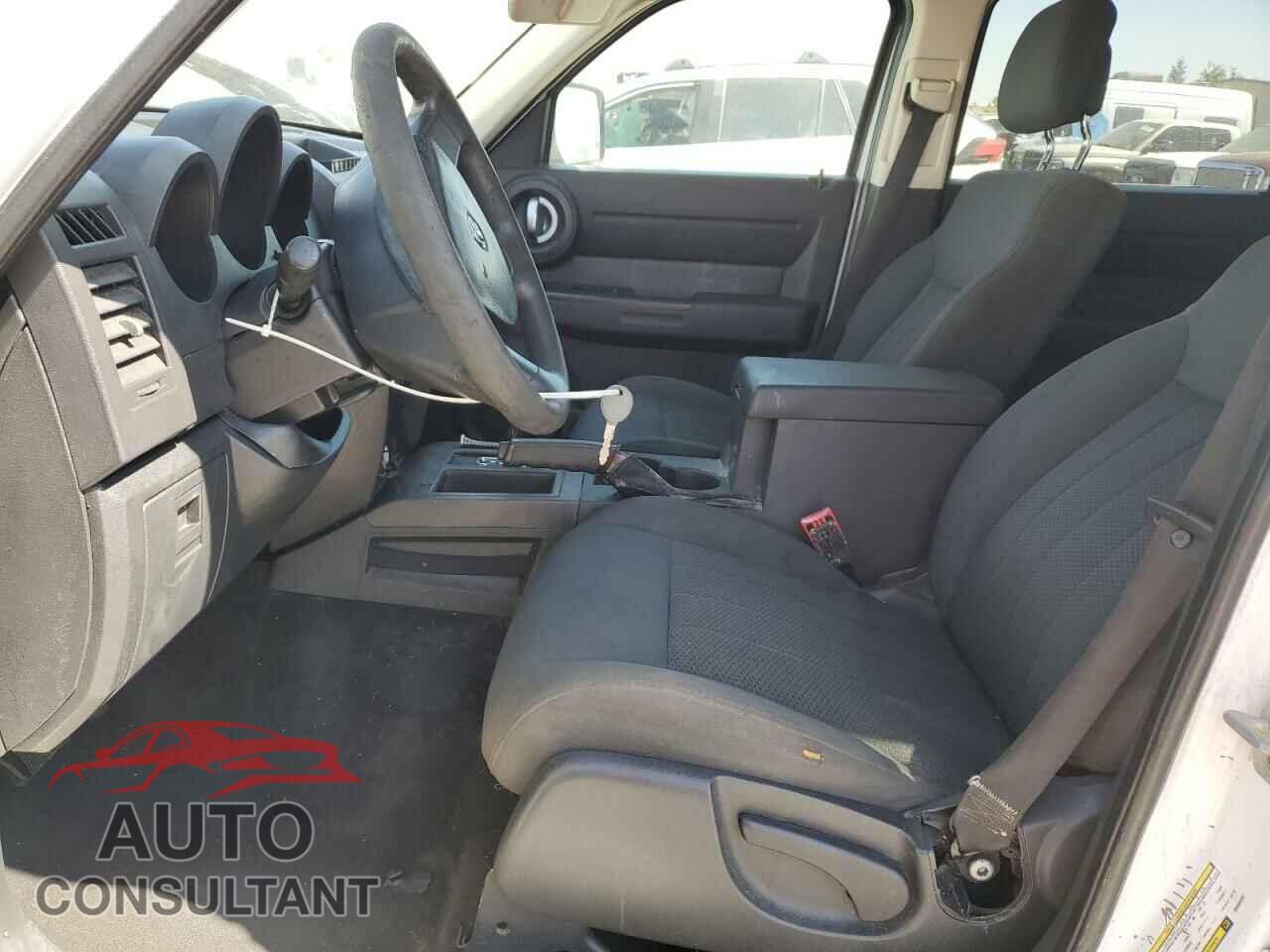 DODGE NITRO 2011 - 1D4PT4GK6BW600092