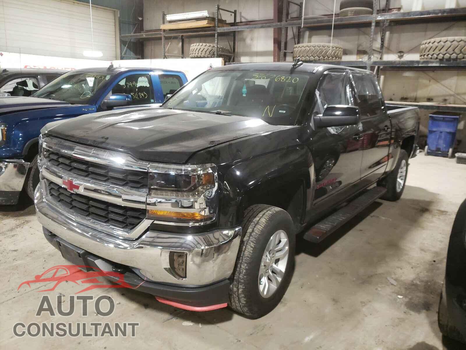 CHEVROLET SILVERADO 2018 - 3GCUKREC2JG400951