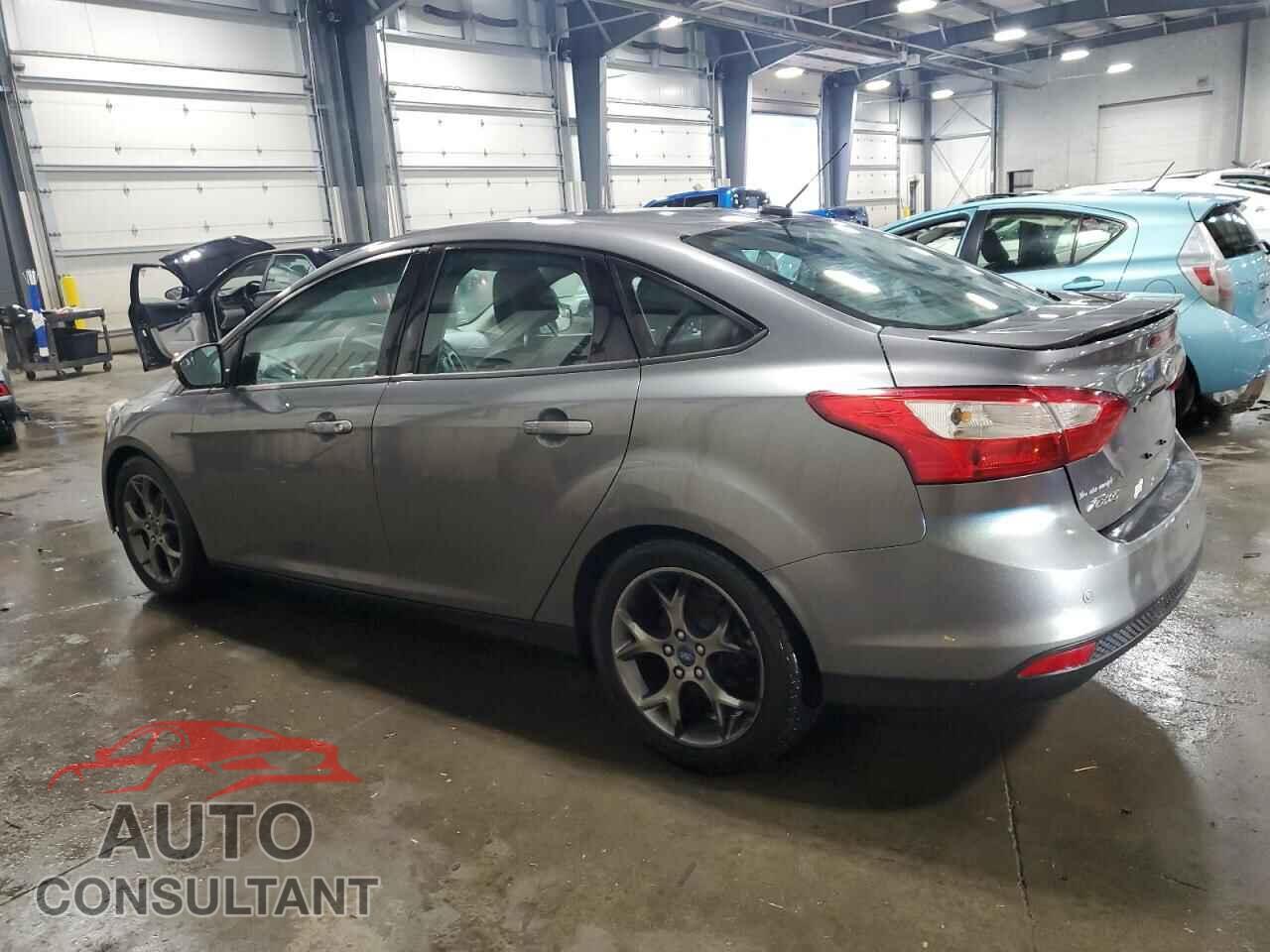 FORD FOCUS 2014 - 1FADP3F24EL102307