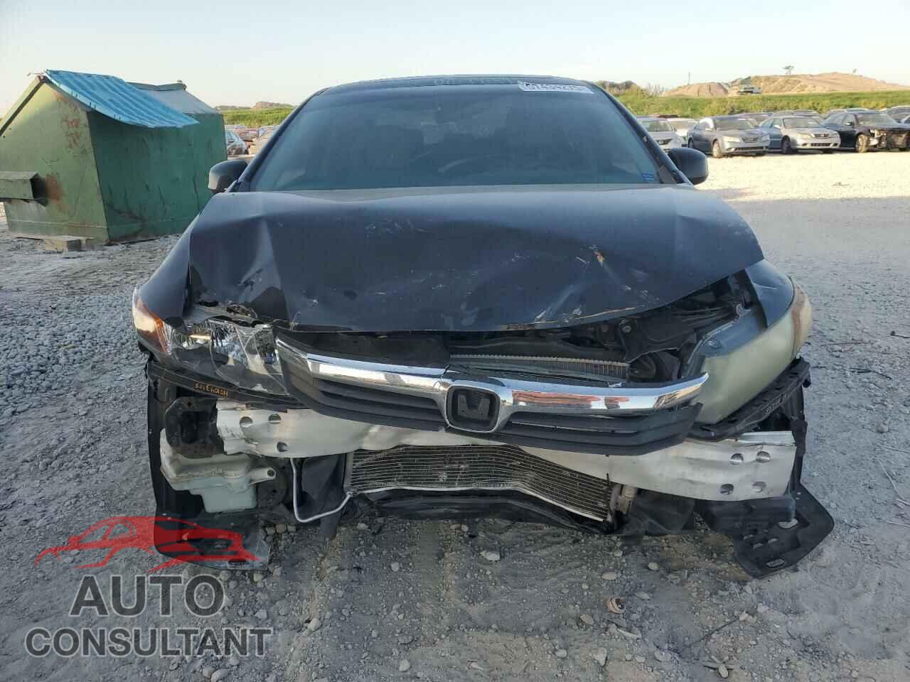 HONDA CIVIC 2012 - 2HGFB2F96CH542209