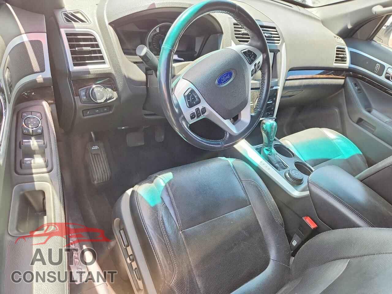 FORD EXPLORER 2013 - 1FM5K8F84DGA45589