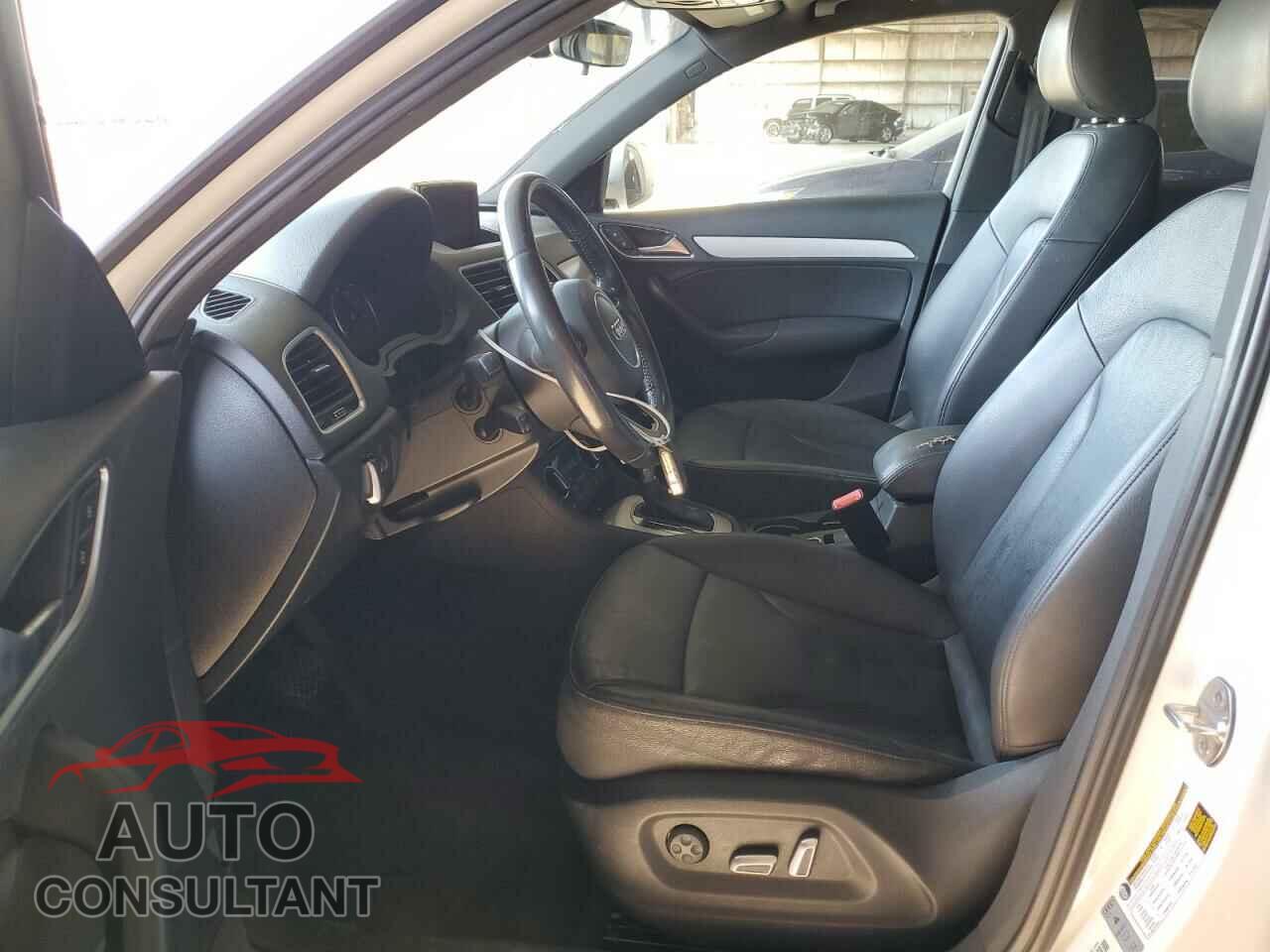 AUDI Q3 2017 - WA1ECCFS1HR003563